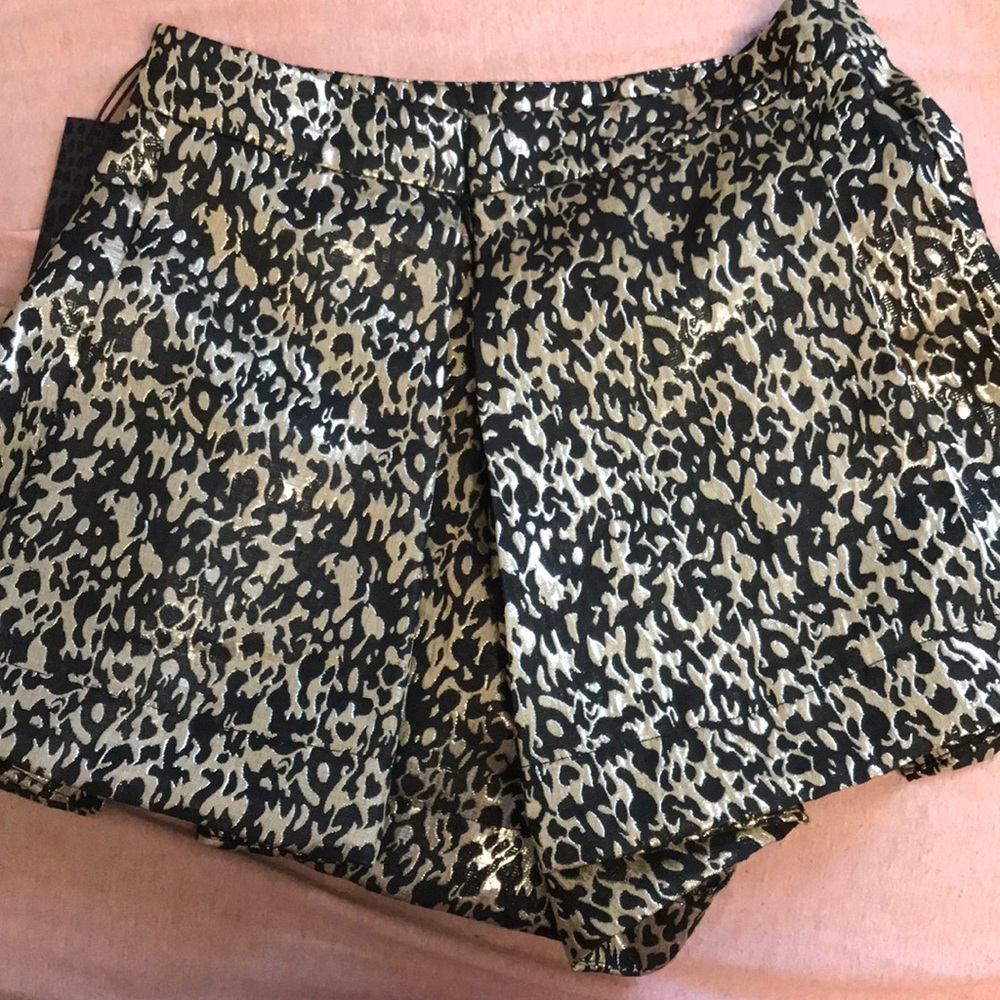 Sienna & Belinni Black and Gold Skort